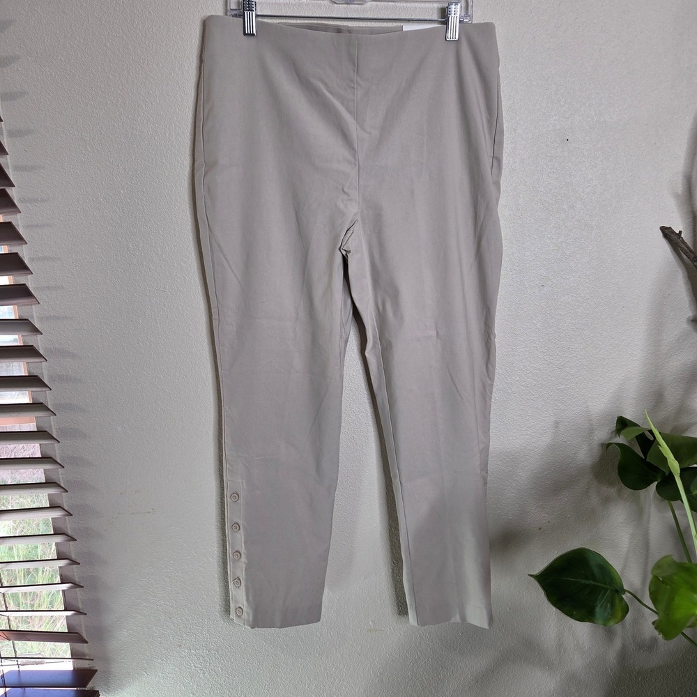 Chicos Pants 2 / ‎ 12R Beige So Slimming Juliet Slim Leg Button Ankle New